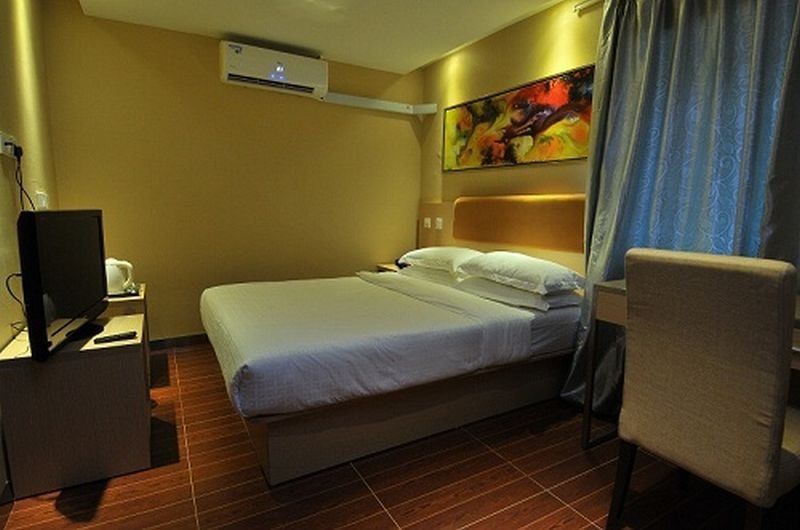 Aira Hotel Kuala Lumpur Bagian luar foto