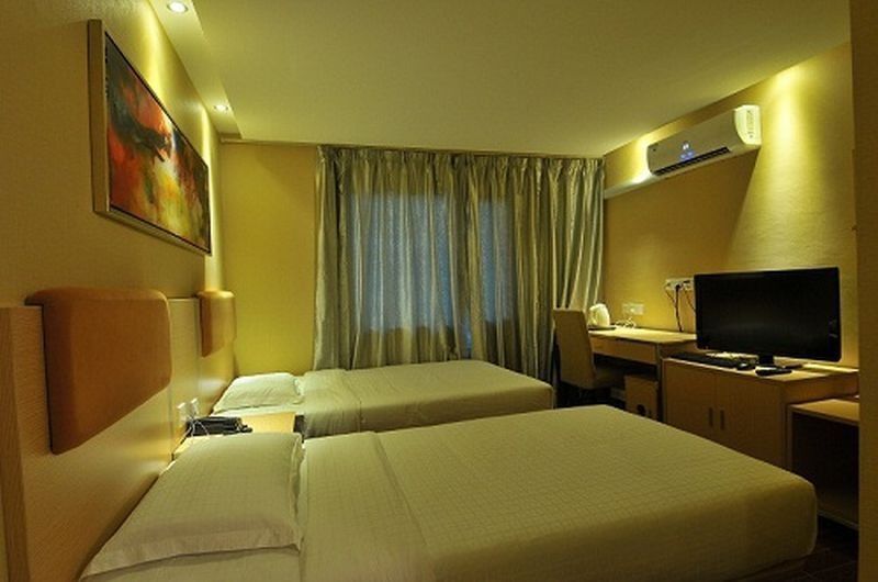 Aira Hotel Kuala Lumpur Bagian luar foto