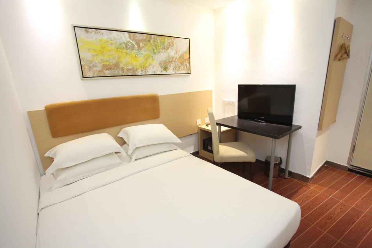 Aira Hotel Kuala Lumpur Bagian luar foto
