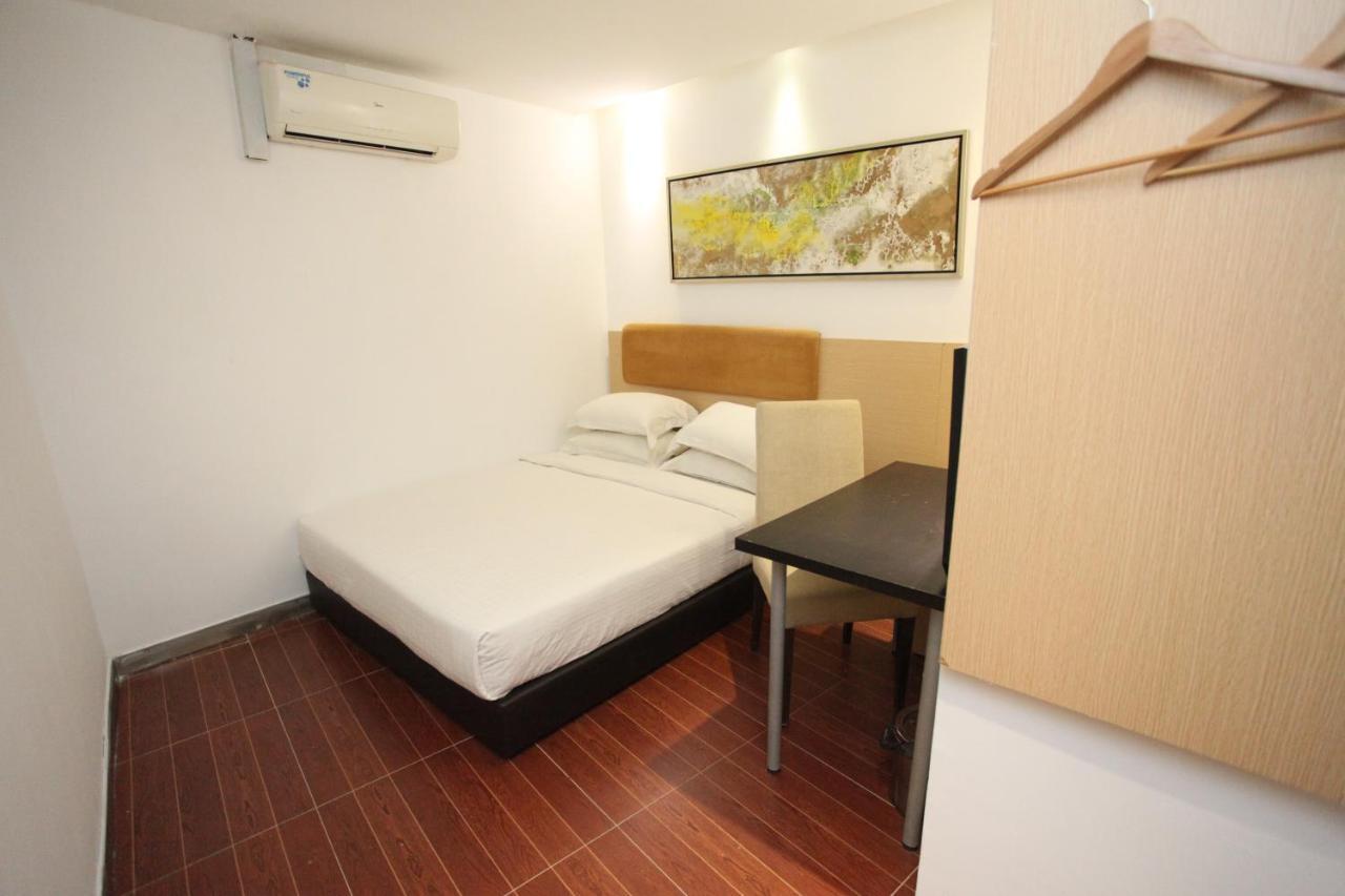 Aira Hotel Kuala Lumpur Bagian luar foto